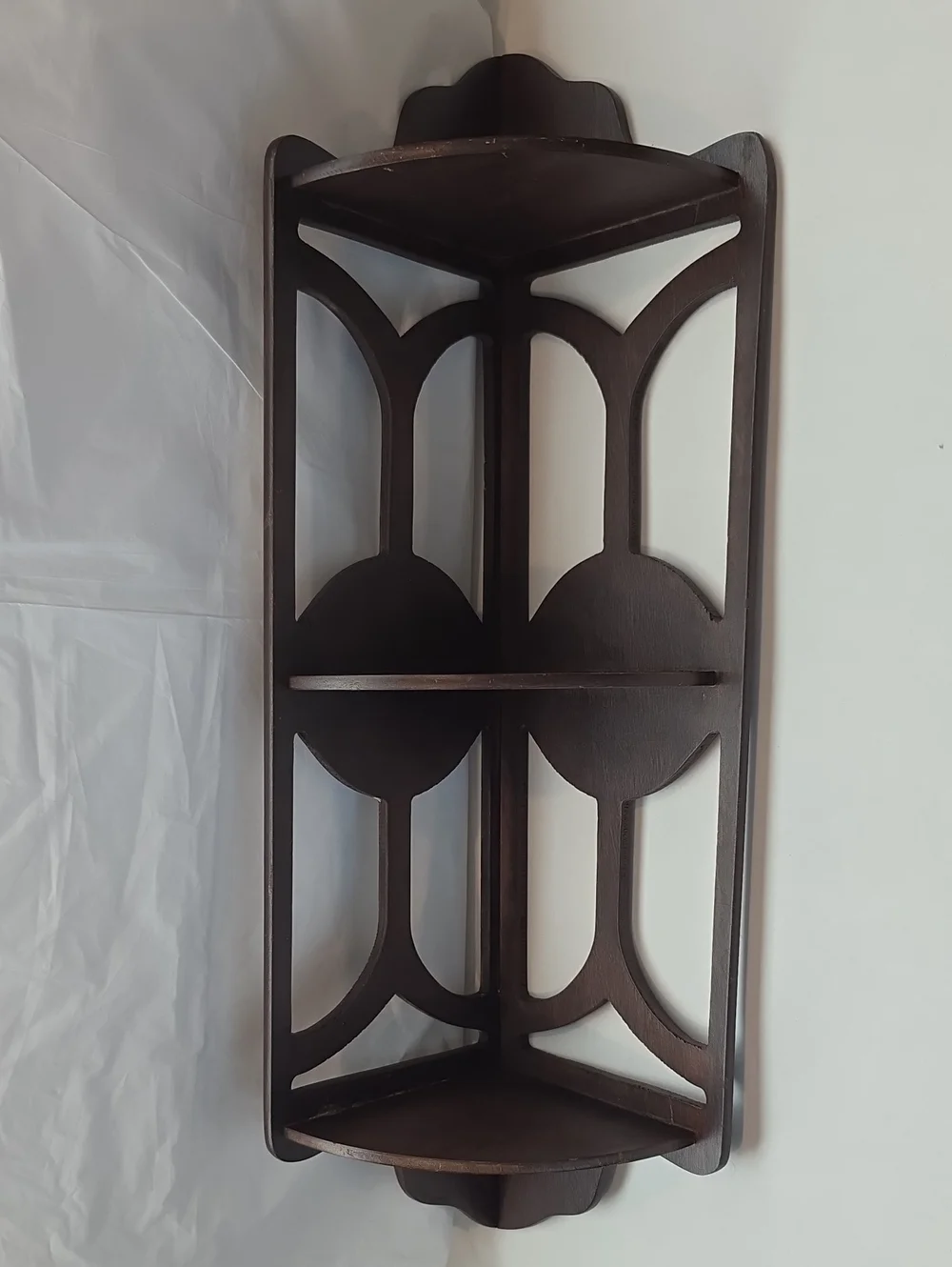 Vintage Wooden Corner Shelf With Intricate Cutout Design 23.5